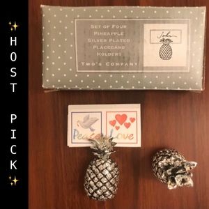 ✨HP✨4 NEW Silver Pineapple Place card Holders